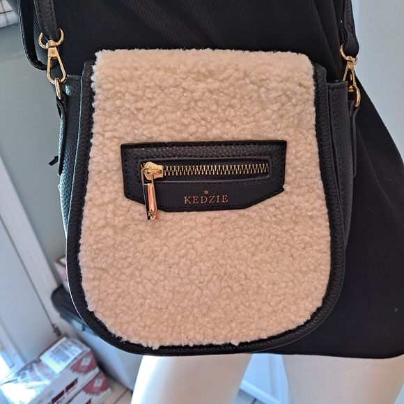 Kedzie Cream and Black Faux Sherpa Crossbody Bag - Picture 2 of 8